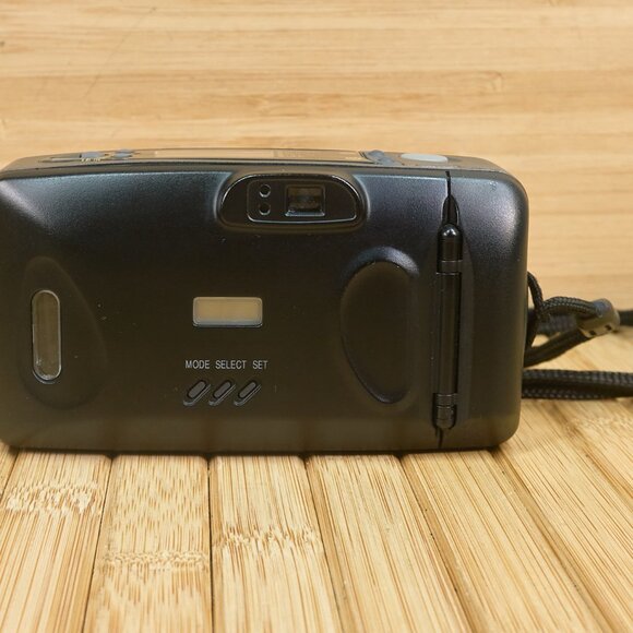 Samsung Slim Zoom 70S Point and Shoot 35mm Film Camera - Picture 6 of 7